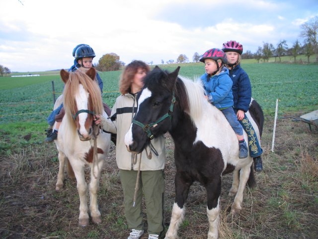 ../images/031-Mentzlers beim reiten.jpg